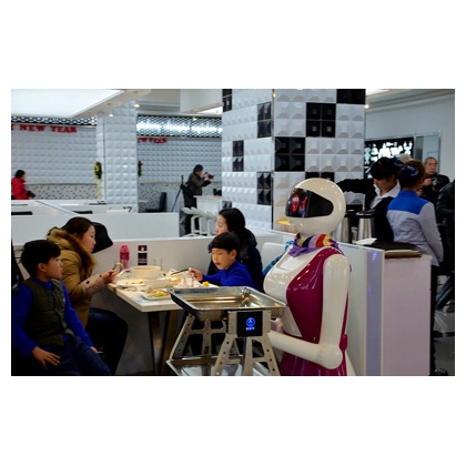餐厅机器人品牌代理,广东餐厅机器人代理,欧铠餐厅机器人