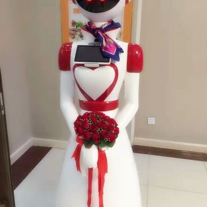诺比智能服务机器人酒店餐厅送餐机器人迎宾点餐传菜端菜服务员