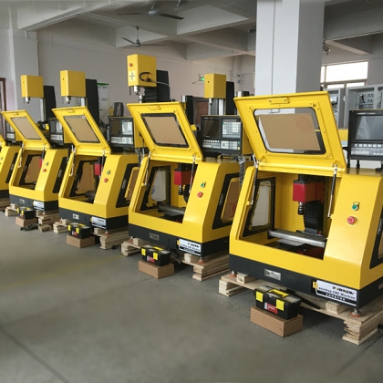 桌面四轴联动数控铣床XK200A